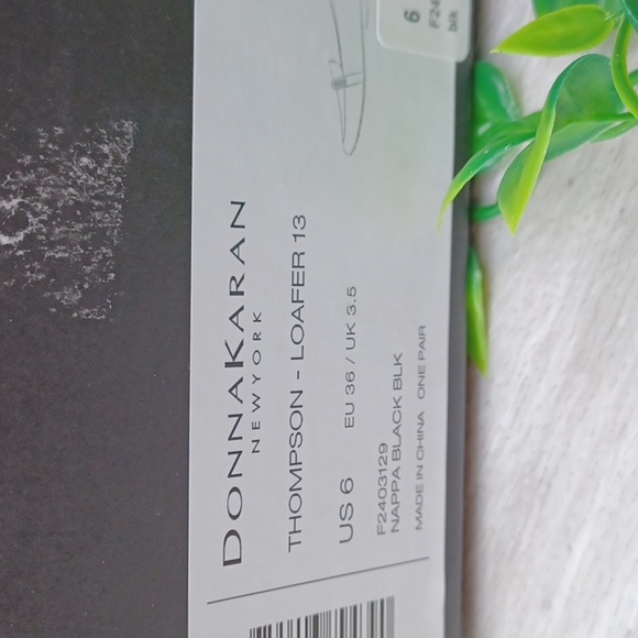 Donna Karan Thompson Loafer NIB - Picture 9 of 9